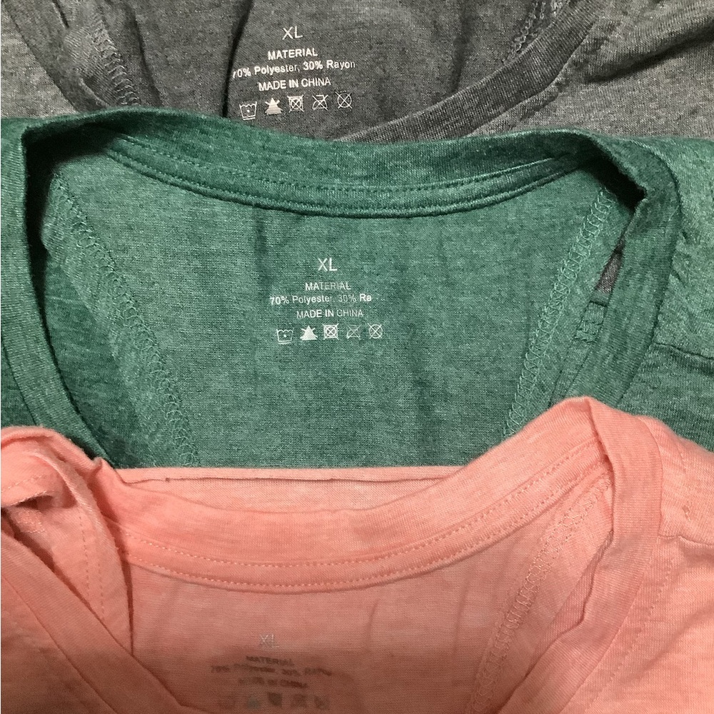 Women's athletic tank top Bundle of 5-XL shirts - Black, Pink, Green, Gray - Picture 4 of 11